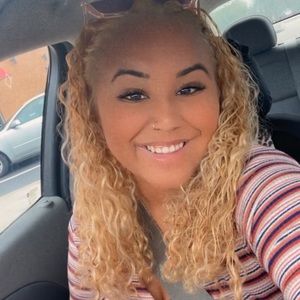 Meet your Posher, Ariana